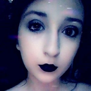 Meet your Posher, Kaylee